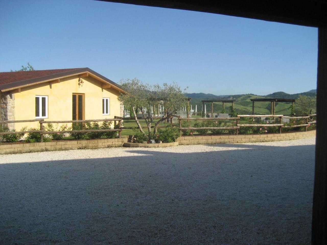 Agriturismo Il Ciuffo Hotel Pianoro Esterno foto